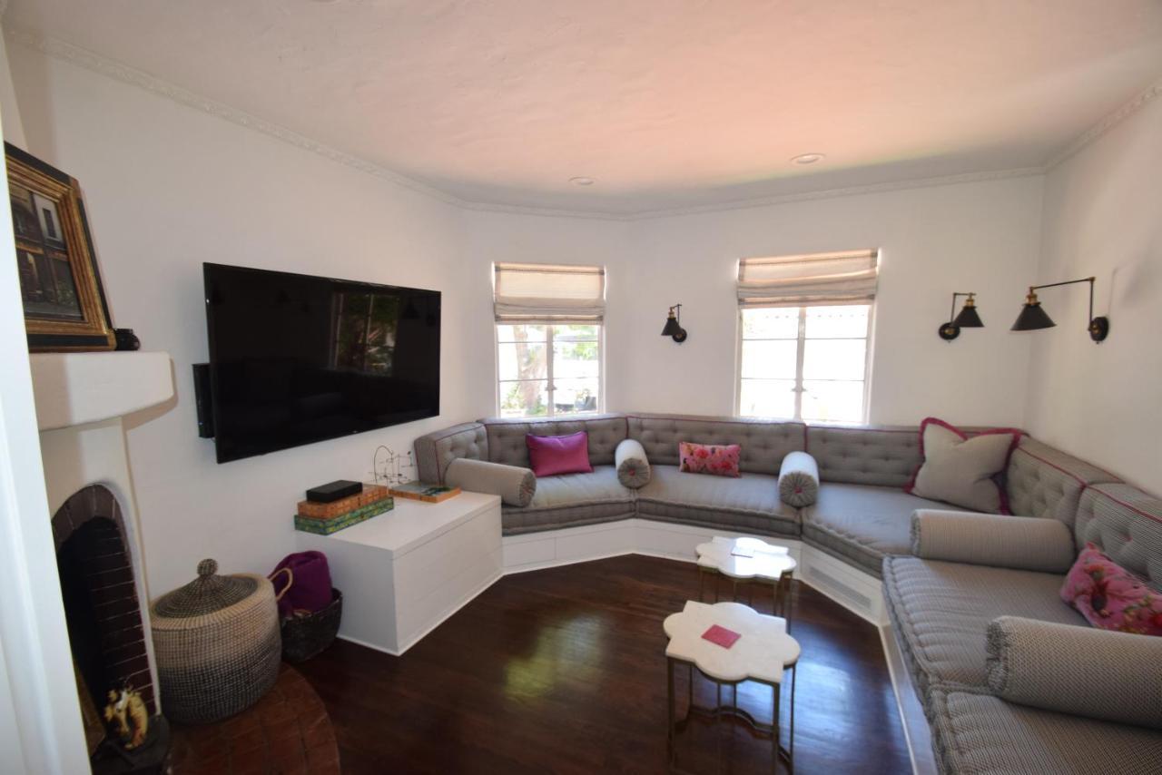 Beverly Hills Celebrity Villa *