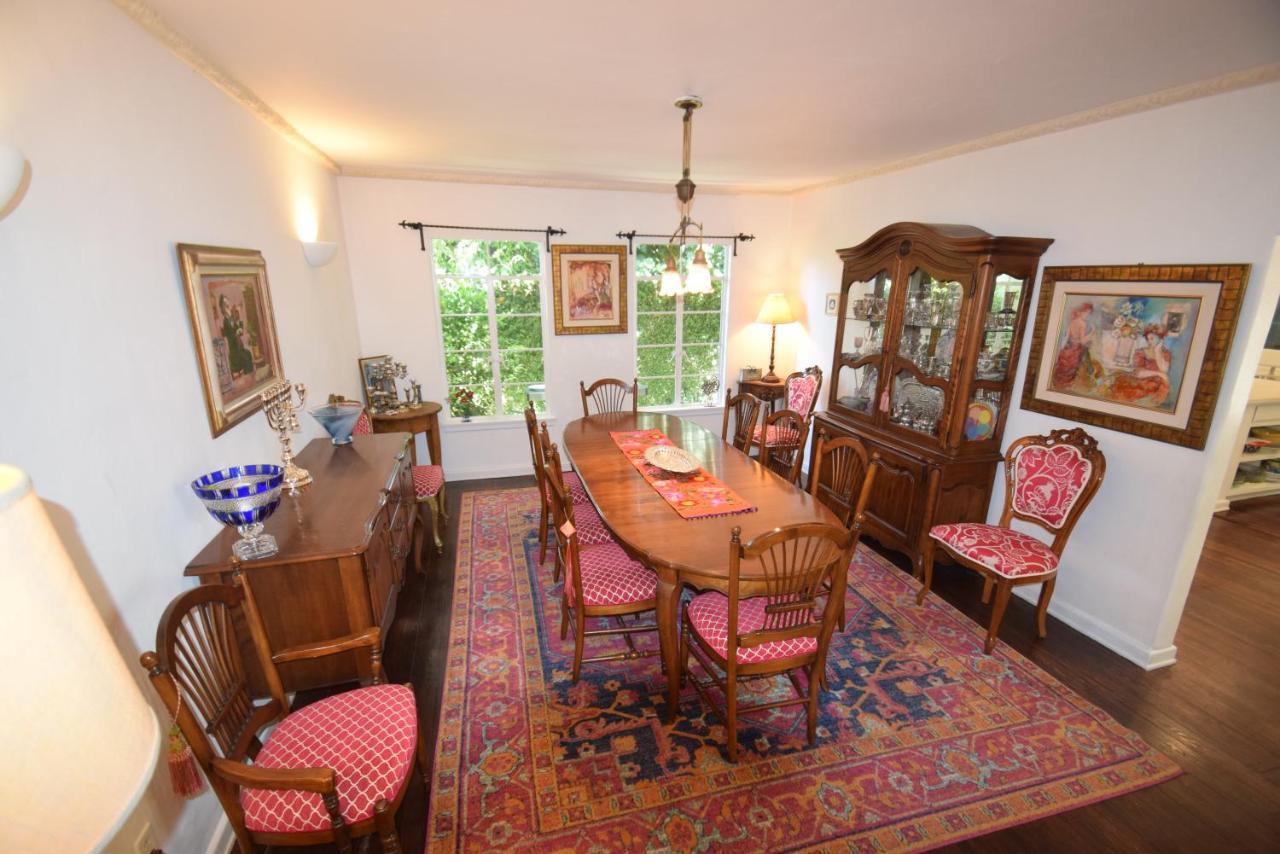 Beverly Hills Celebrity Villa